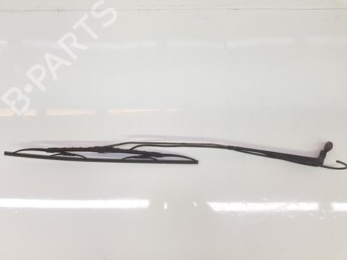 Used Front windshield wiper arm MERCEDES-BENZ VITO Van (W638) 110 CDI 2.2 (638.094) (102 hp) 10386672
