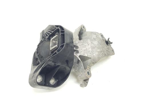 Used Engine mount Engine mount RENAULT ARKANA I (LCM_, LDN_) 1.3 TCe 140 (LDN0) (140 hp) 35754275 35754275