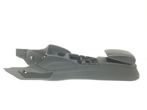 Used Armrest / Center console AUDI A3 Sportback (8VA, 8VF) S3 quattro (310 hp) 18828815