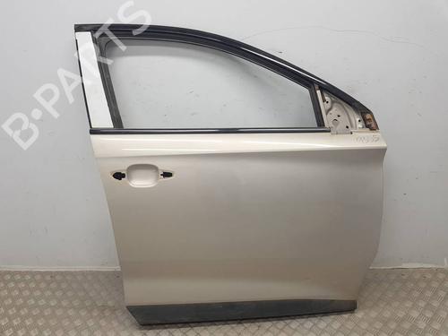 Used Right front door Right front door 39192642 39192642