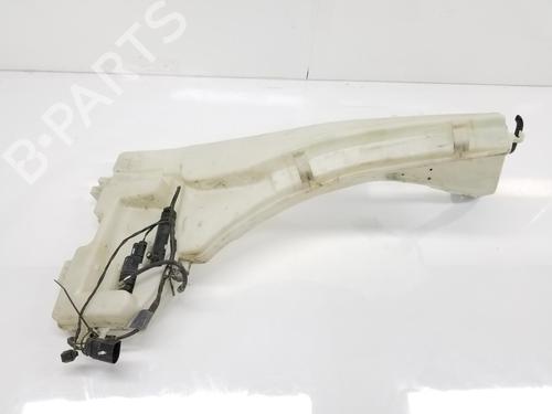 Used Windscreen washer tank BMW X6 (E71, E72) xDrive 50 i (408 hp) 7418812