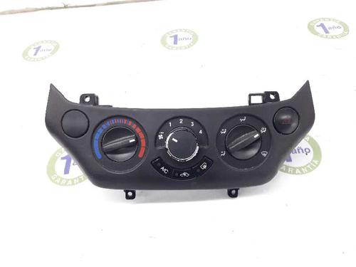 Used Climate control CHEVROLET AVEO / KALOS Saloon (T250, T255) 1.4 (94 hp) 3378156