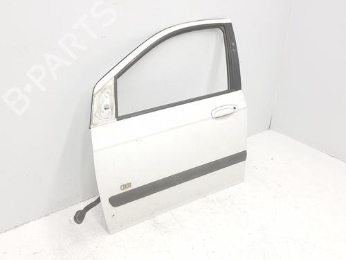 Left front door HYUNDAI GETZ (TB) 1.5 CRDi | BP15951857C2 