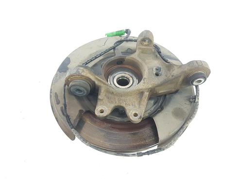 Right rear steering knuckle LAND ROVER RANGE ROVER III (L322) 3.6 D 4x4 | BP8415871M28 