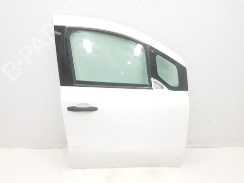 Used Right front door Right front door 32127816 32127816
