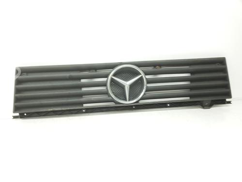 Used Grille MERCEDES-BENZ MB Van (W631) D (631.332, 631.342) (75 hp) 11843245