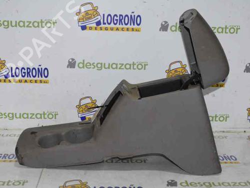 Armrest / Center console MITSUBISHI L200 / TRITON (KA_T, KB_T) 2.5 DI-D 4WD (KB4T) | BP7153054I20 