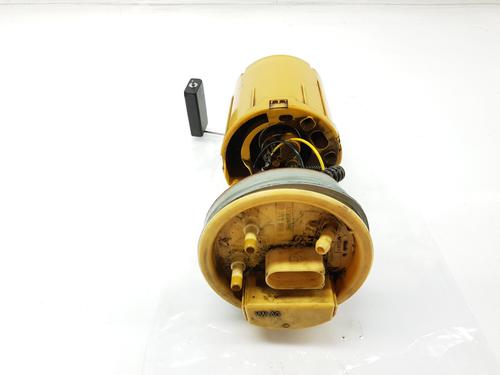 Used Fuel pump VW TOURAN (1T1, 1T2) 1.9 TDI (105 hp) 17464621