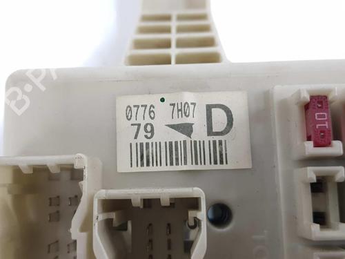 Fuse box TOYOTA LAND CRUISER PRADO (_J12_) 3.0 D-4D (KDJ120, KDJ125) | BP6869228E1 