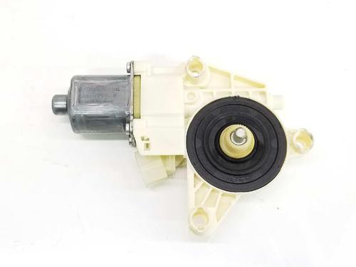 Used Right rear window motor MERCEDES-BENZ C-CLASS (W204) C 220 CDI (204.008) (170 hp) 8201270