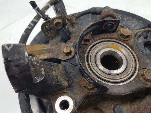 Left front steering knuckle MITSUBISHI PAJERO III (V7_W, V6_W) 3.2 Di-D (V68W, V78W) | BP29185799M25 