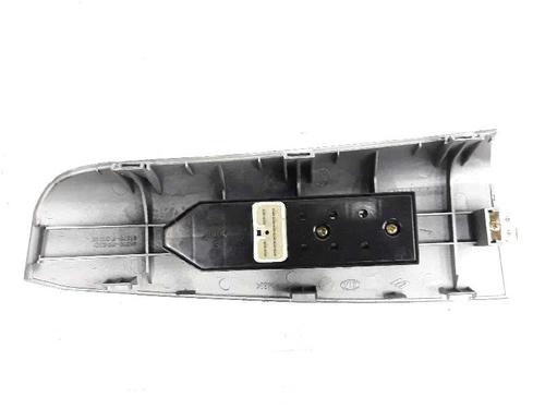 Right front window switch KIA SPORTAGE II (JE_, KM_) 2.0 CRDi 4WD | BP3661118I26 