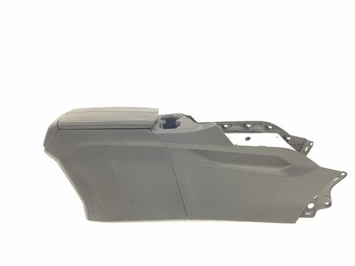 Accoudoir central PEUGEOT 5008 II (MC_, MJ_, MR_, M4_) [2016-2026]  31857018