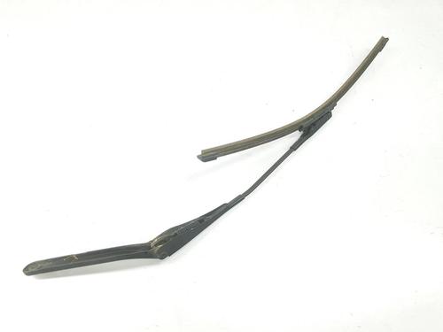 Front windshield wiper arm BMW 1 (E87) 118 d | BP14526230C143 