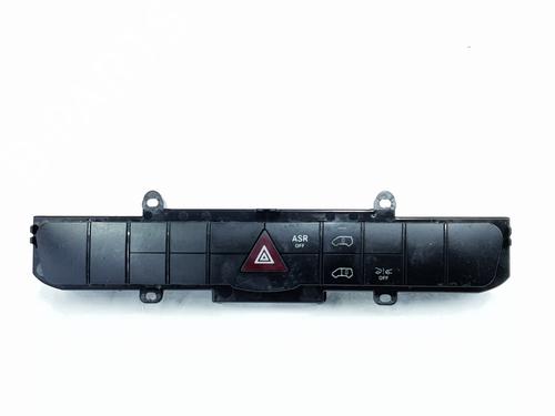 switch-mercedes-benz-sprinter-35-t-van-b907-b910-2018-34381052 main image