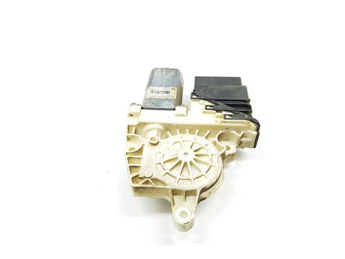 Right rear window motor VW PASSAT B6 (3C2) 2.0 TDI 16V | BP17170357E22 