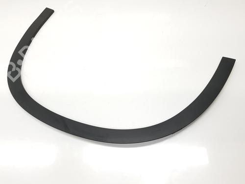 Front left wheel arch trim MERCEDES-BENZ GLA-CLASS (X156) GLA 180 (156.942) | BP22408052C134 