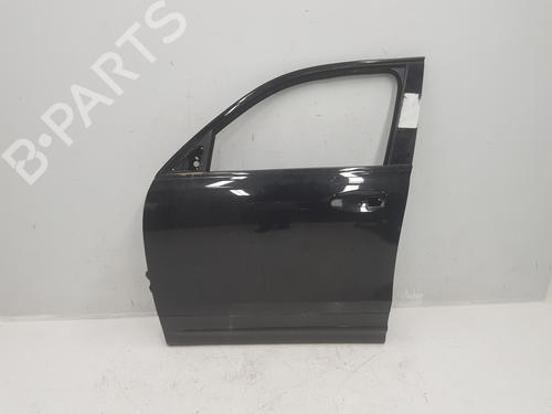 left-front-door-mercedes-benz-glb-x247-2019-36807390 main image