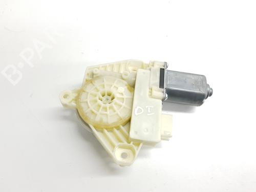 Used Left front window motor MERCEDES-BENZ C-CLASS (W205) C 220 BlueTEC / d (205.002, 205.004) (170 hp) 27684488