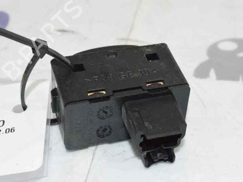 Right rear window switch PEUGEOT 307 SW (3H) 1.6 HDI 110 | BP1363136I28 