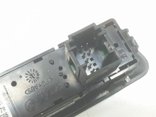 Switch BMW 3 (F30, F80) 318 d | BP19038987I30 