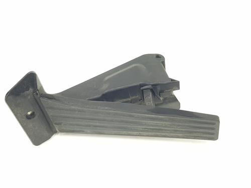 Used Pedal BMW 1 (F20) 116 d (116 hp) 18904455