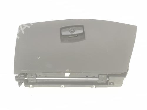Used Glove box BMW 5 Touring (E61) 525 d (177 hp) 11742807