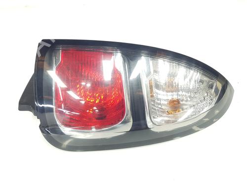 right-taillight-citroen-c3-picasso-sh_-2008-38091365 main image