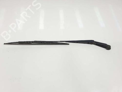 Used Front windshield wiper arm NISSAN PATHFINDER III (R51) 2.5 dCi (174 hp) 6462793