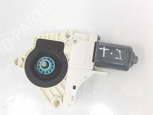 Moteur de lève-vitre arrière gauche AUDI Q7 (4LB) 3.0 TDI quattro (245 hp) 9841512
