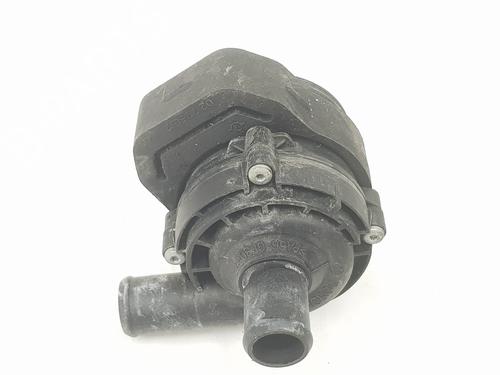 Used Auxiliary water pump MERCEDES-BENZ C-CLASS Coupe (C205) C 250 d (205.308) (204 hp) 18150637