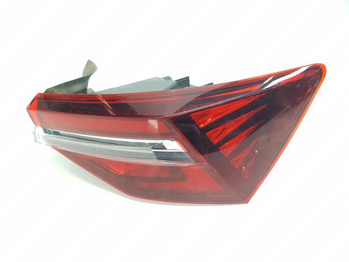 Used Right taillight Right taillight 39050862 39050862
