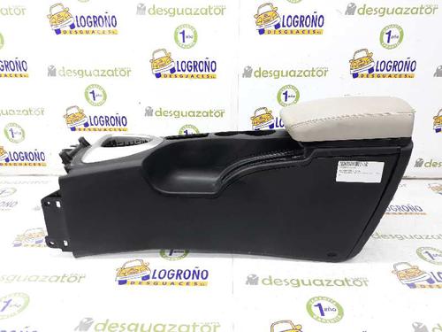 Used Armrest / Center console NISSAN QASHQAI / QASHQAI +2 I (J10, NJ10, JJ10E) 2.0 dCi All-wheel Drive (150 hp) 7896232