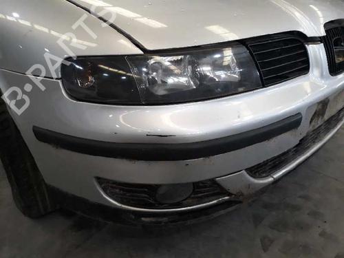 Right front fog light SEAT LEON (1M1) 1.9 TDI | BP760211C31 