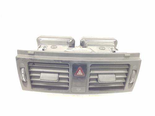 Air vent MERCEDES-BENZ C-CLASS (W204) C 220 CDI (204.002) A2048706858 | A2048706858 |