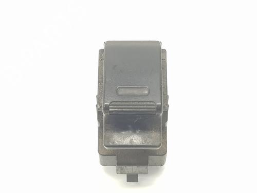 Used Right front window switch TOYOTA LAND CRUISER 90 (_J9_) 3.0 D-4D 4WD (KDJ90_, KDJ95_, KDJ90W, KDJ95W) (163 hp) 15559202