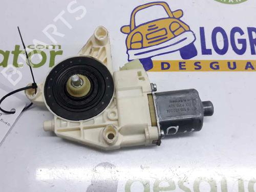 Used Right rear window motor MERCEDES-BENZ C-CLASS (W204) C 200 CDI (204.007, 204.006) (136 hp) 2537458