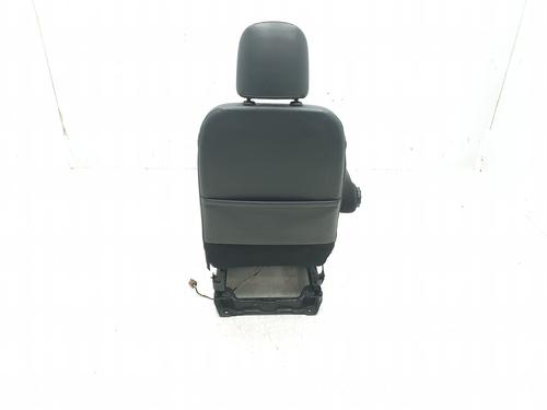 Left front seat RENAULT TRAFIC III Van (FG_) 1.6 dCi 125 (FGMH) | BP25722050C15 