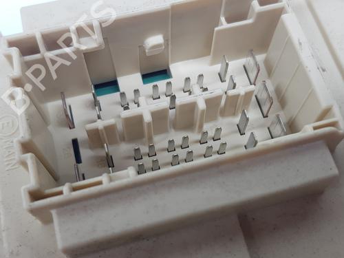 Fuse box HYUNDAI KONA (OS, OSE, OSI) 1.0 T-GDi | BP21100843E1 