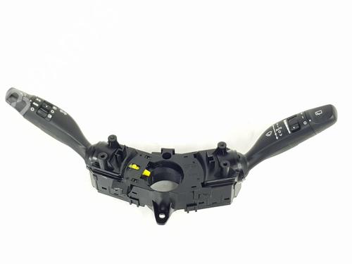 Used Steering wheel controls HYUNDAI i20 II (GB, IB) [2014-2021]  32781255