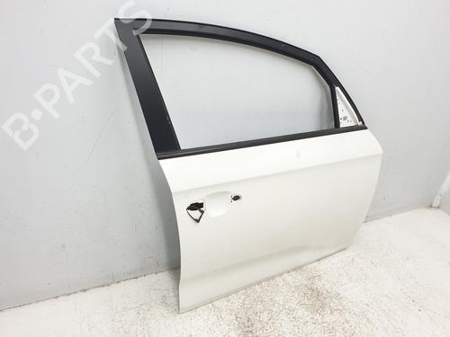 Right front door KIA CARENS IV 1.6 GDi | BP19037585C3