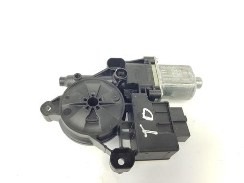 Moteur de lève-vitre arrière droit SEAT IBIZA V (KJ1, KJG) 1.0 TSI (115 hp) 13639280