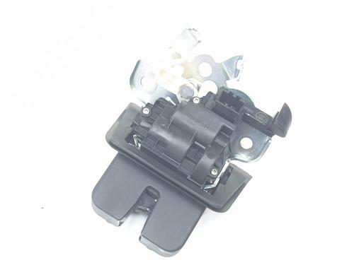 Used Tailgate lock AUDI A3 Sportback (8VA, 8VF) S3 quattro (310 hp) 18828754