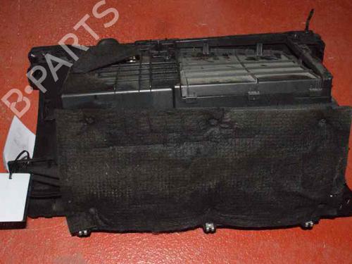 Glove box MERCEDES-BENZ M-CLASS (W164) ML 320 CDI 4-matic (164.122) | BP1252153C95 
