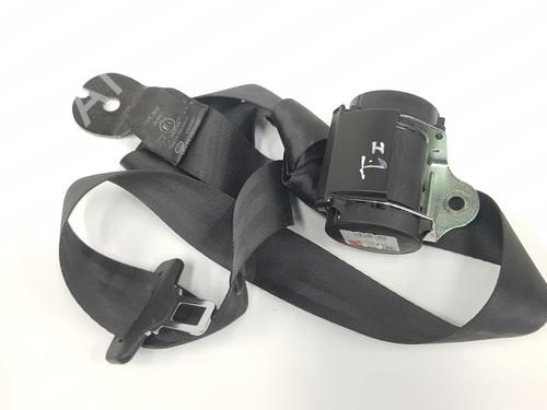 Used Rear left seatbelt LAND ROVER RANGE ROVER EVOQUE (L538) 2.2 D (150 hp) 17168824