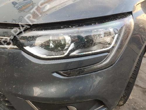 Clignotant avant gauche RENAULT MEGANE IV Hatchback (B9A/M/N_) 1.5 dCi 110 (B9A3) | BP11378988C32 