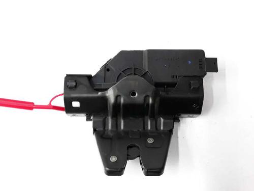 Used Tailgate lock BMW 3 (E46) 330 xd (184 hp) 3663046