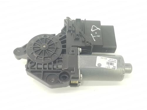 Used Right rear window motor VW GOLF VI (5K1) 1.4 (80 hp) 7226507