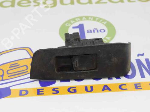 Used Left rear window switch NISSAN X-TRAIL II (T31) 2.0 dCi 4x4 (150 hp) 1365795