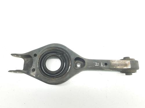 Venstre bagtil bærearm HYUNDAI ix35 (LM, EL, ELH) 2.0 CRDi (136 hp) 11964074